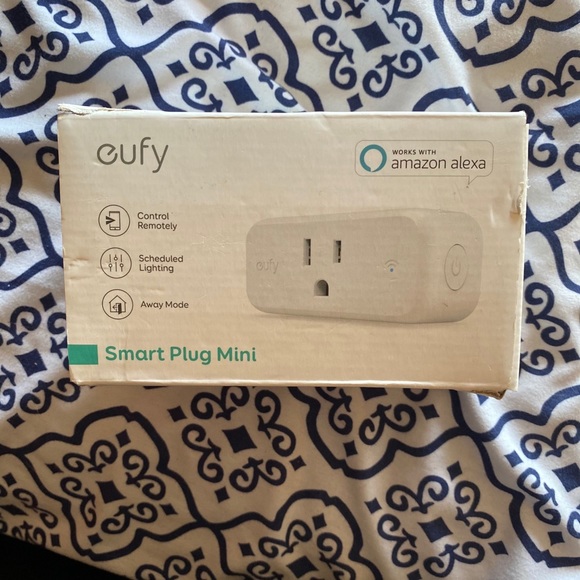 Smart plug - Picture 1 of 3